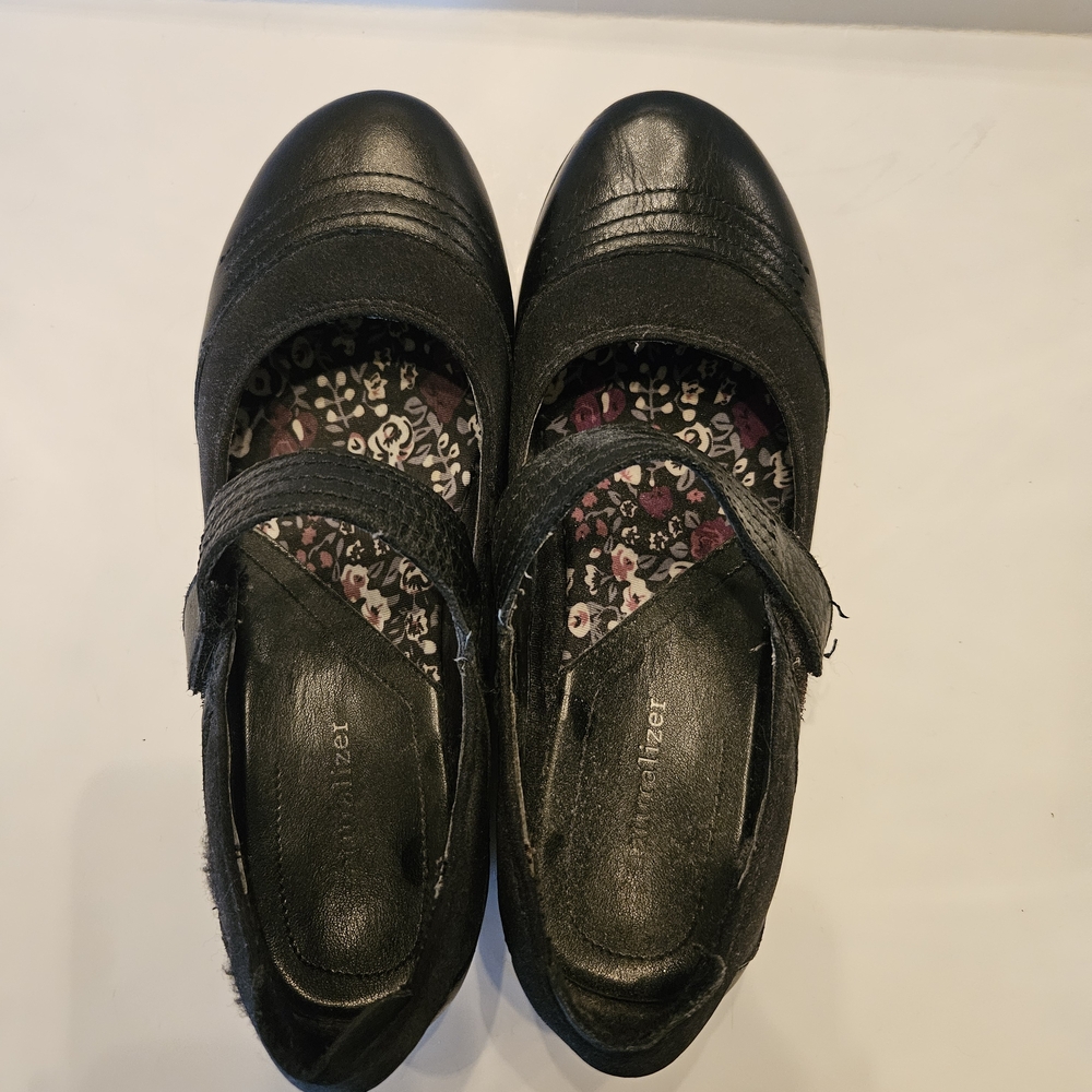 Naturalizer Black Women's Shoes